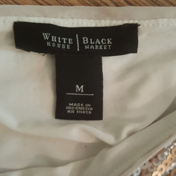 White House / Black Market Sequin Top, Size M. - Picture 6 of 9